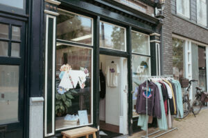 Another World Clothing - Gedempte Zuiderdiep 120 in Groningen