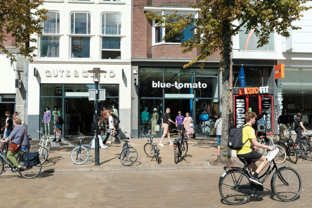 Blue Tomato - Vismarkt 29 Groningen